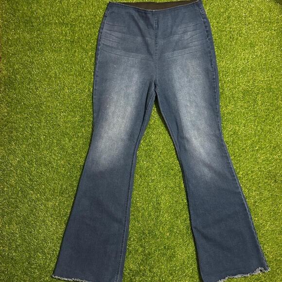 Knox Rose Pull-On Flare Jeans - Picture 1 of 5